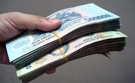 ATM 'nhả' tiền mặt gấp 4 lần trong tháng Tết