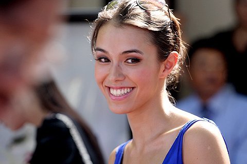 Thu Mây vào Top 25 phụ nữ sexy nhất TG