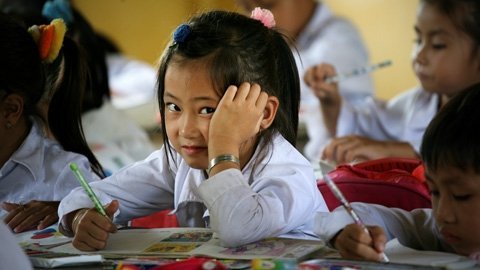 'Mẹ chớ cản con đến với thầy...'