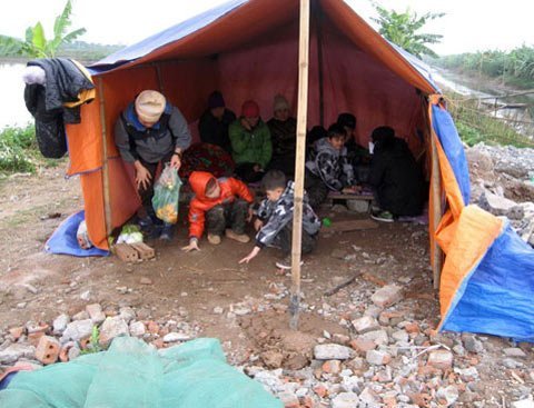 Một luật sư bào chữa miễn phí cho ông Vươn