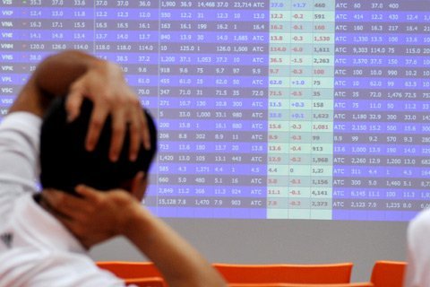 Chứng khoán: Vùng đáy và sự đổ vỡ cuối cùng