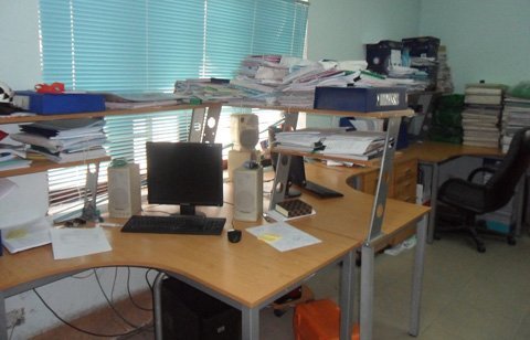 Công sở đầu năm, rệu rã kéo dài ngày nghỉ