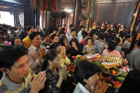 Đi lễ chùa, nhiều người chưa hiểu gì về đạo Phật