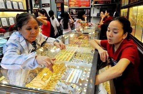 Giá vàng làm sao thế?