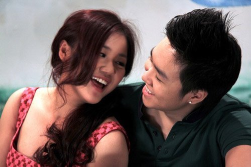 Văn Mai Hương – Lê Hiếu thừa nhận là một cặp