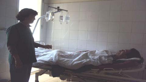 Bệnh viện hoãn mổ vì mất nước