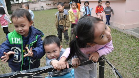 Trường học đóng cửa vì mất nước