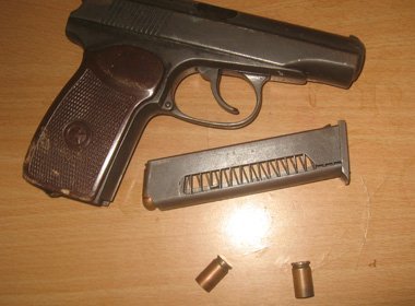 Hà Nội: Hai nhóm thanh niên ‘dàn trận’ đấu súng