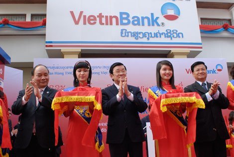 Chủ tịch nước khai trương chi nhánh VietinBank tại Lào