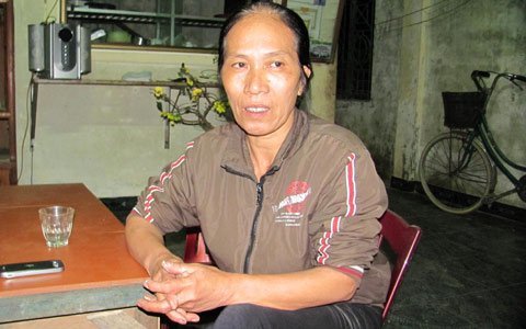 Viết thư tố cáo bố hành hạ mẹ gần 30 năm