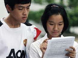 Mổ xẻ chuyện tuyển sinh trong ngày lễ tình nhân