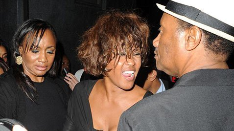 Những tình tiết mới quanh cái chết của Whitney Houston