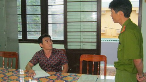 Bắt 2 đối tượng dụ dỗ, lôi kéo trẻ em