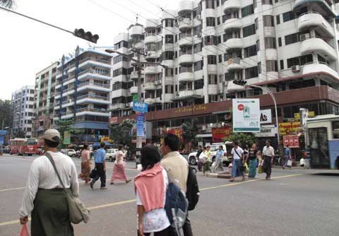 Việt Nam có bạn cạnh tranh mới