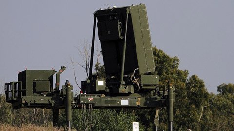 Thế giới 24h: Rầm rộ khoe súng ống