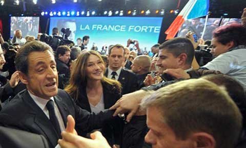 Sarkozy: Bầu cho tôi hoặc hủy diệt