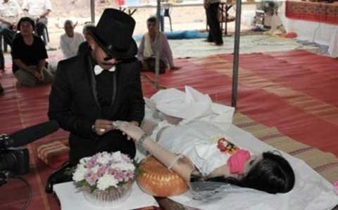 Kỳ quái xác chết 2 lần 