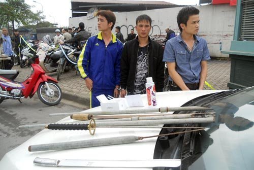 Giang hồ đất Cảng náo loạn phố Hà thành