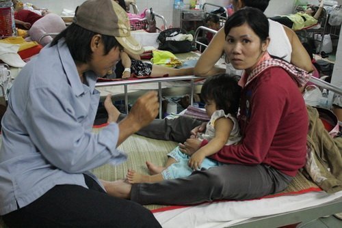 Dồn dập chống dịch bệnh