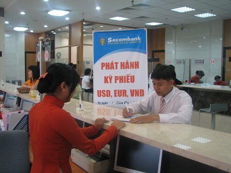 Ngân hàng khó khăn vẫn nhiều kẻ thèm muốn