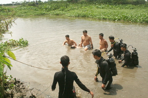 Đi giăng câu, một thanh niên chết đuối
