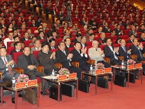 Một số vấn đề cấp bách về xây dựng Đảng