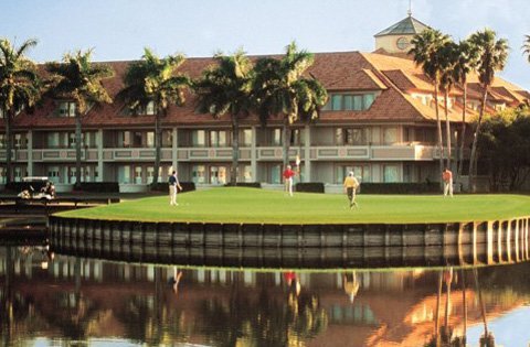 Tỷ phú Donald Trump tung 150 triệu USD tậu sân golf xa hoa