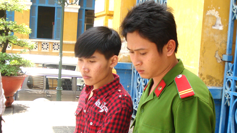 Sát thủ 15 tuổi, giết người, đếm tiền không ghê tay