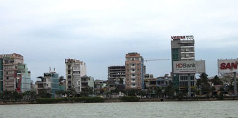 Xem pháo hoa, mất 2,5 triệu/đêm ở khách sạn 1 sao