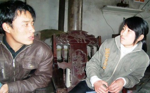 Li kỳ chuyện tìm thầy bắt ‘vong' nhập nữ sinh