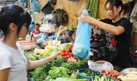 Giảm giá nhiều mặt hàng thực phẩm