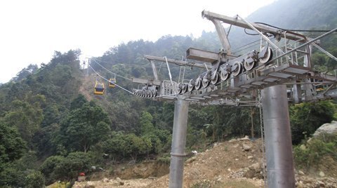 Khai trương hệ thống cáp treo dài nhất miền Bắc