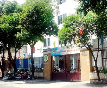 Khởi tố vụ “giam lỏng' GĐ Sở Nội vụ