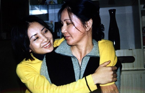 'Độc cô' không chịu 'bại' khi dấn thân showbiz