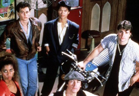 Ảnh Dustin Nguyễn chụp với Johnny Depp