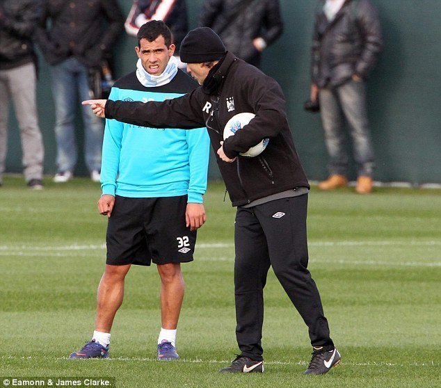 Man City sẵn sàng đổi Dzeko lấy Higuain