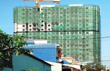 Nghịch lý nhà tái định cư