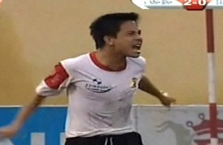 Danh Ngọc bị treo giò 45 ngày, phạt 20 triệu đồng