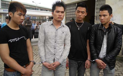 Giang hồ Kinh Bắc dạo chơi cùng “kho” vũ khí