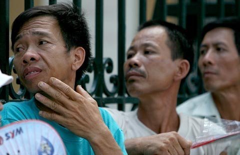 Lạ đời đại học giảm học phí