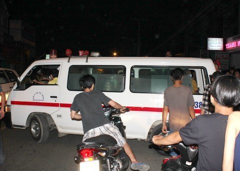 Người đồng tính chết bí ẩn trong khách sạn