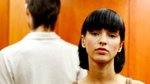 Giữ gìn với người yêu nhưng lại trao thân cho bạn?