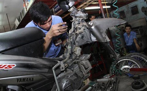 Mẹo tiết kiệm xăng thời tăng giá