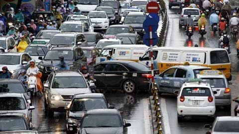 'Chính phủ cần báo cáo Quốc hội về phí đường bộ'