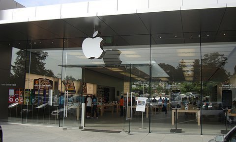 Kiện Apple 1 triệu đô vì kính Apple Store quá trong