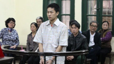 Gã trai rắp tâm giết người yêu cũ cướp xe