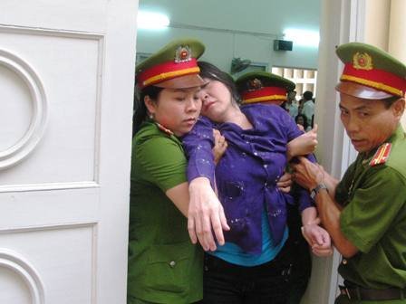 Tuyên án chung thân vợ nhà báo Hoàng Hùng