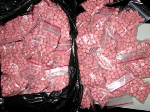 Sinh nhật 'đãi' ma túy: 3 thanh niên tử vong