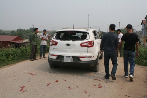 Nóng trong ngày: Đi xế hộp bắn nhau náo loạn