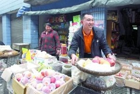 Triệu phú đi làm thợ mỏ để cai bạc